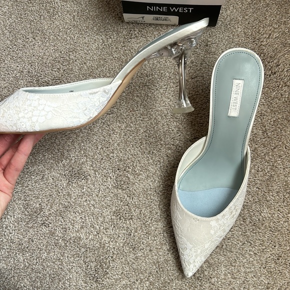 Nine West Hott Pointy Toe Mules (never worn) - Picture 2 of 3